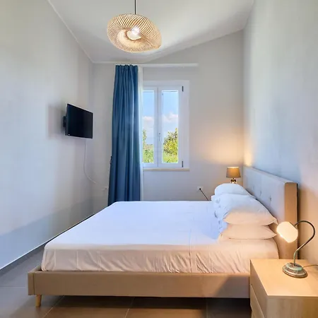 Colle Dei Vigneti - Sardinian Vineyard Estate Villa *